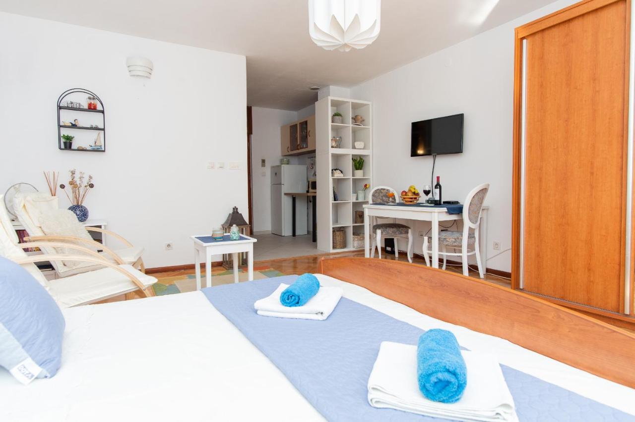 Beautiful Cozy Apartment Jug In Nice Neighbourhood. سبليت المظهر الخارجي الصورة