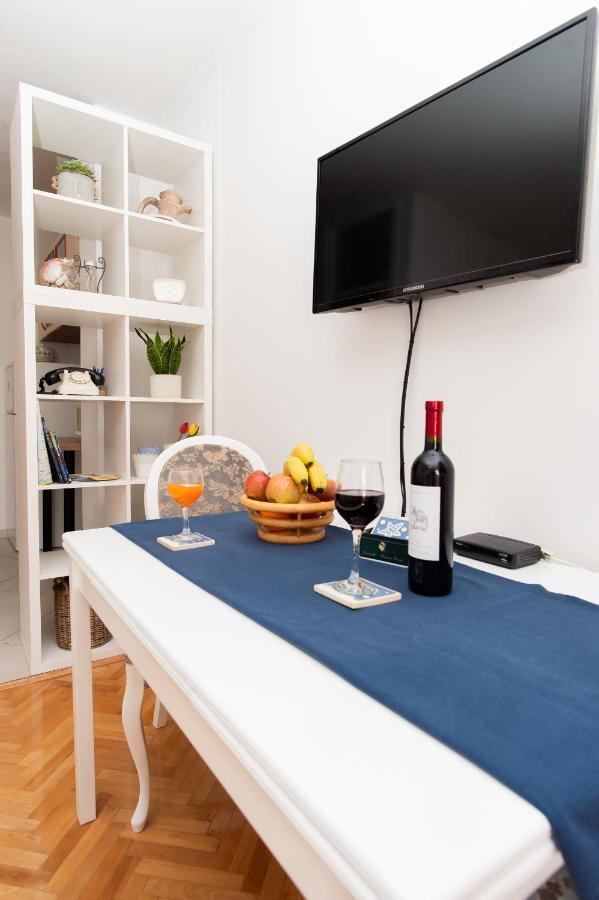 Beautiful Cozy Apartment Jug In Nice Neighbourhood. سبليت المظهر الخارجي الصورة